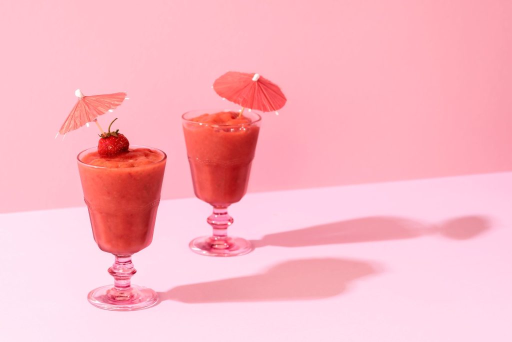 Les 10 meilleurs slushs et cocktails d’été pour se rafraîchir 7 slush limonade framboise cocktail