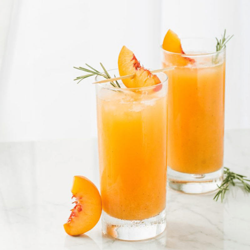 Les 25 recettes de cocktails classiques préférés des Canadiens 15 Georgia gin cocktail oasis gin orange 800x800 1