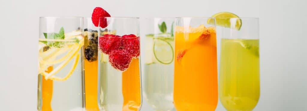 Un bar à mimosa à la maison pour la fête des Mères, signé Oasis 1 1920X700 header desktop site Web 1920 x 700 px 1